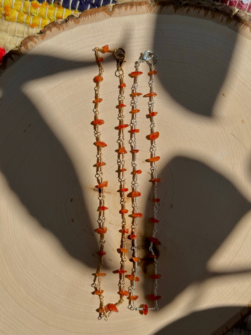 carnelian crystal chip necklace